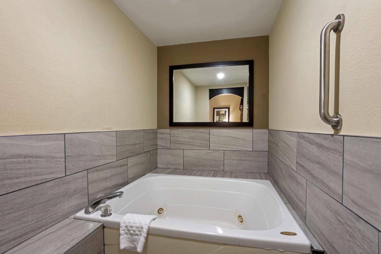 Best Western Plus Searcy Inn Εξωτερικό φωτογραφία